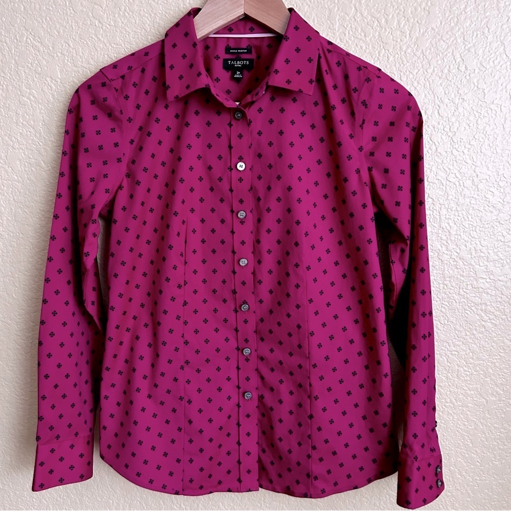 Talbots Wrinkle Resistant Long Sleeve Button Down Shirt